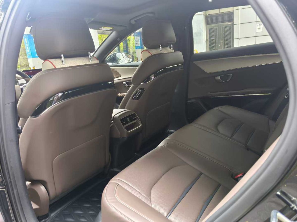 比亞迪 漢  2021款 EV 標準續(xù)航版豪華型圖片