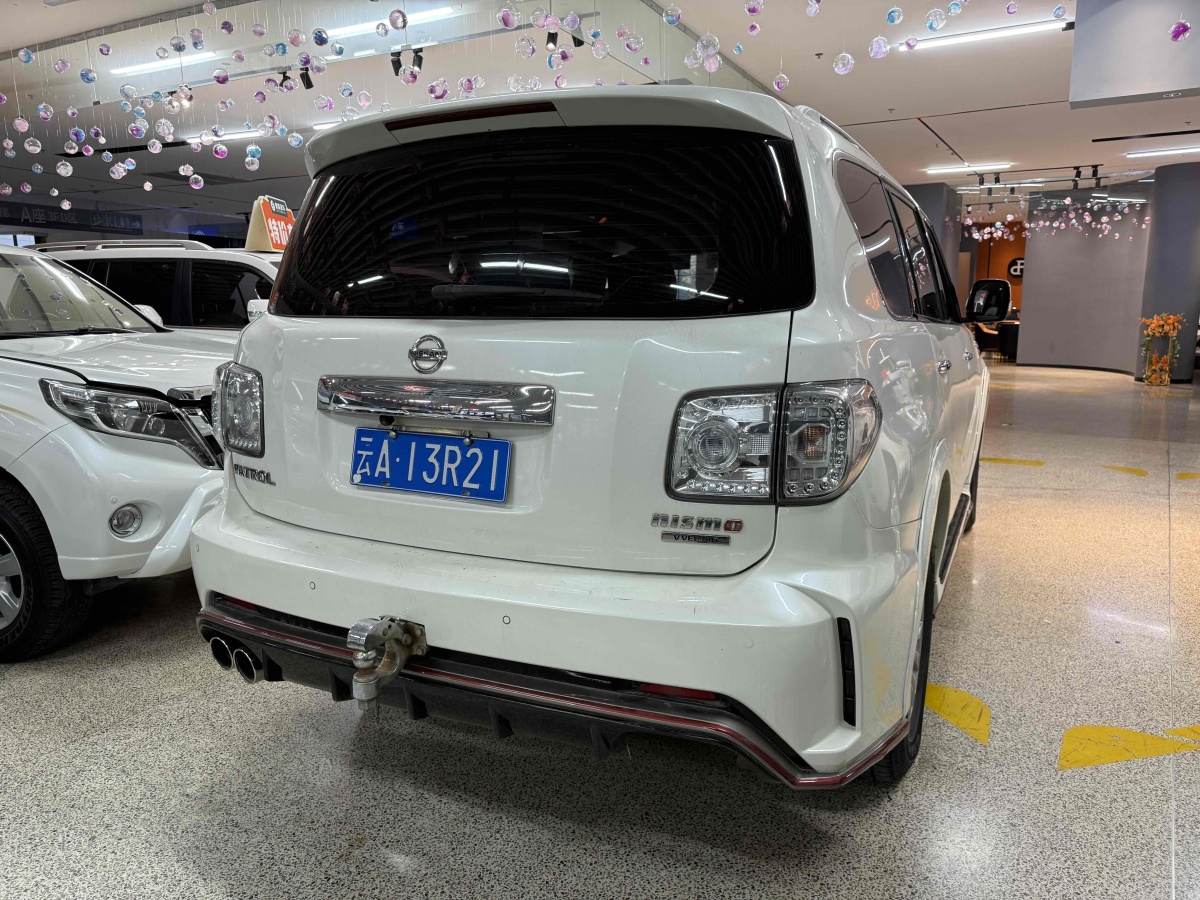 日產(chǎn) 途樂(lè)  2018款 4.0L 領(lǐng)英型圖片