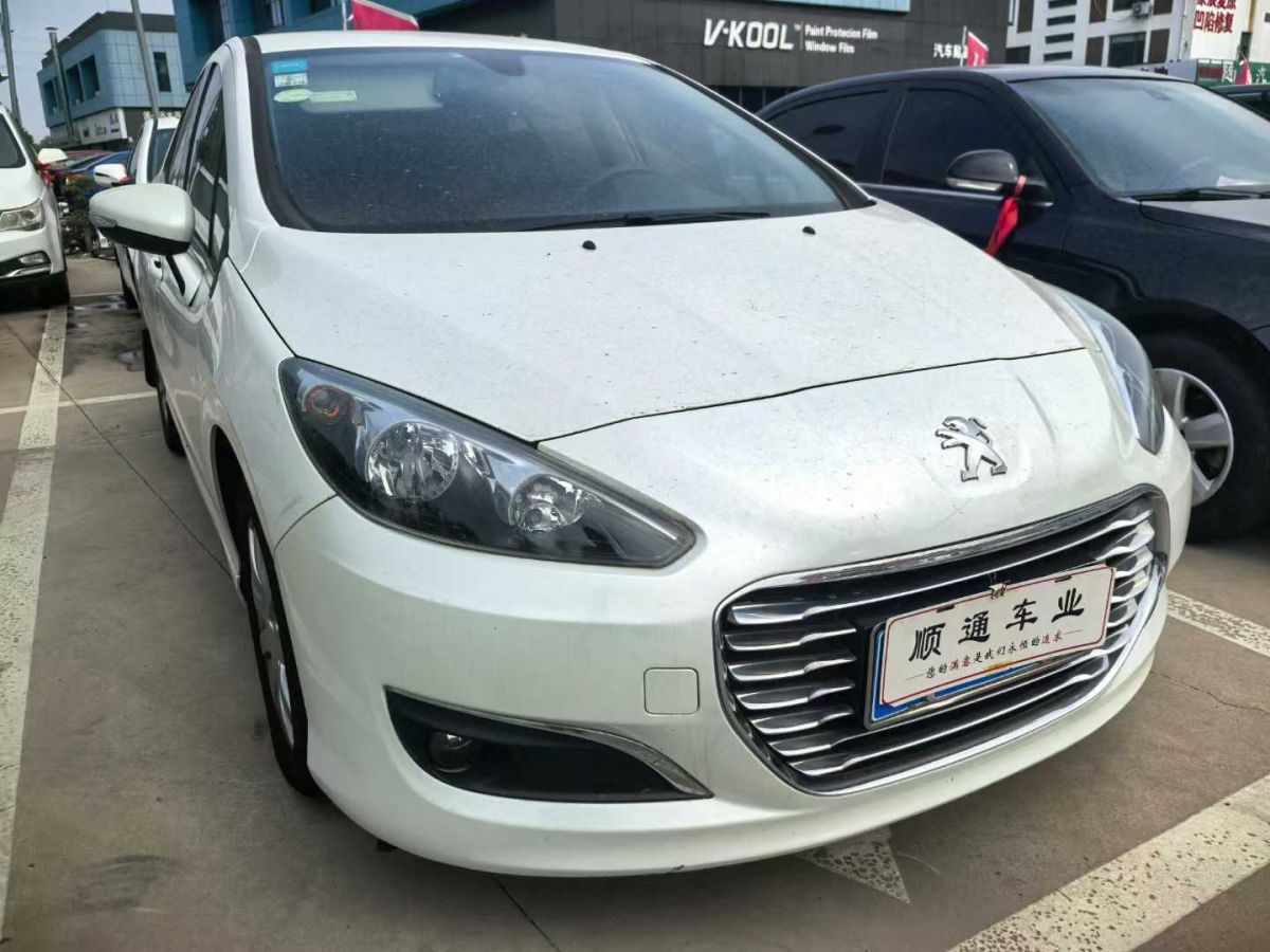 標(biāo)致 308  2016款 1.6L 手動(dòng)時(shí)尚版圖片