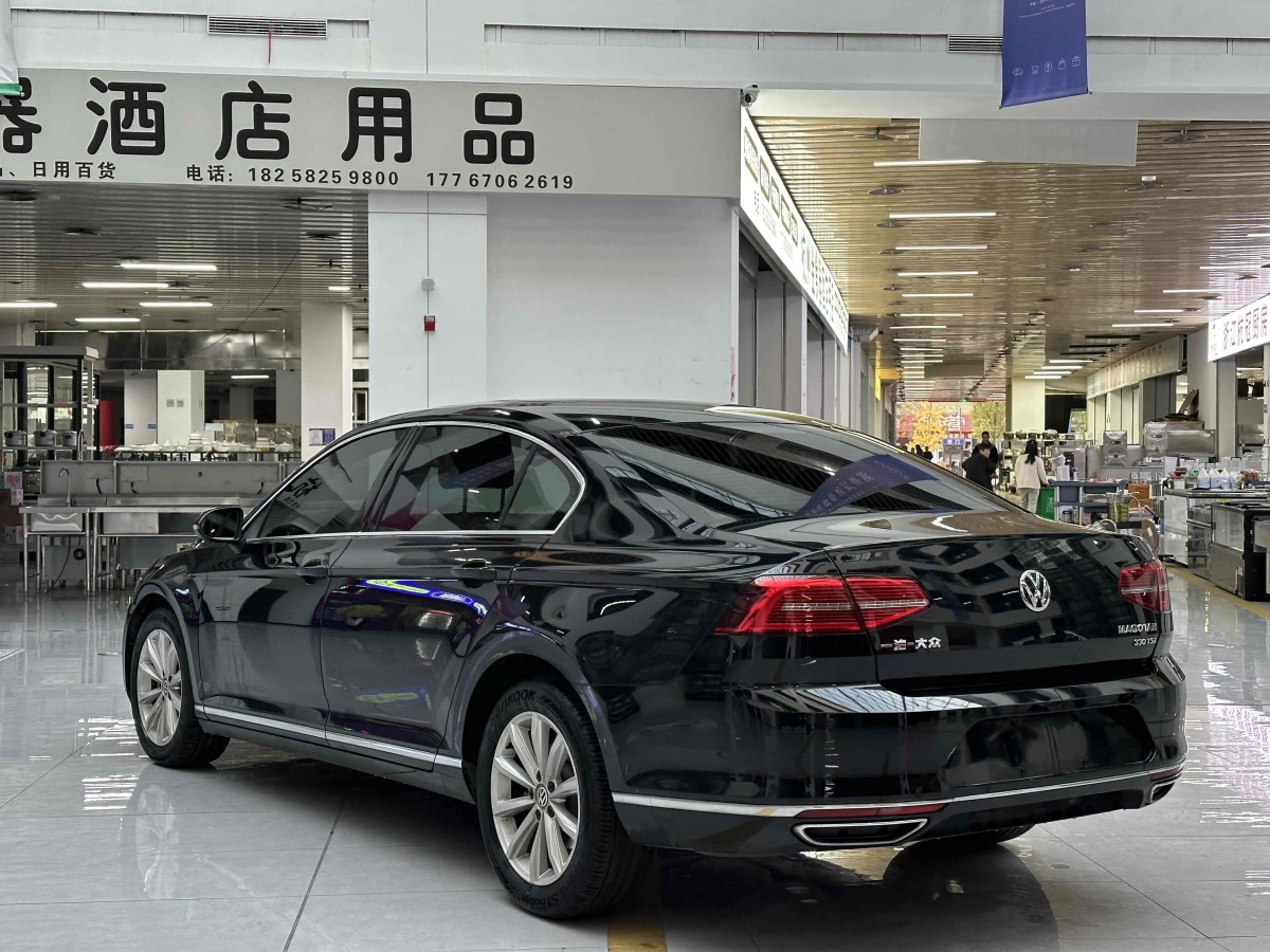 大眾 邁騰  2018款 330TSI DSG 領(lǐng)先型圖片