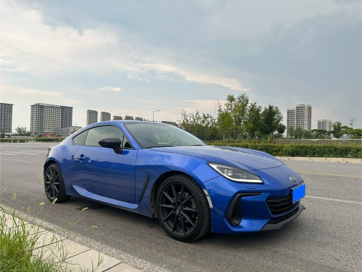 2023年6月斯巴魯 BRZ  2023款 2.4L 手動(dòng)10周年紀(jì)念版