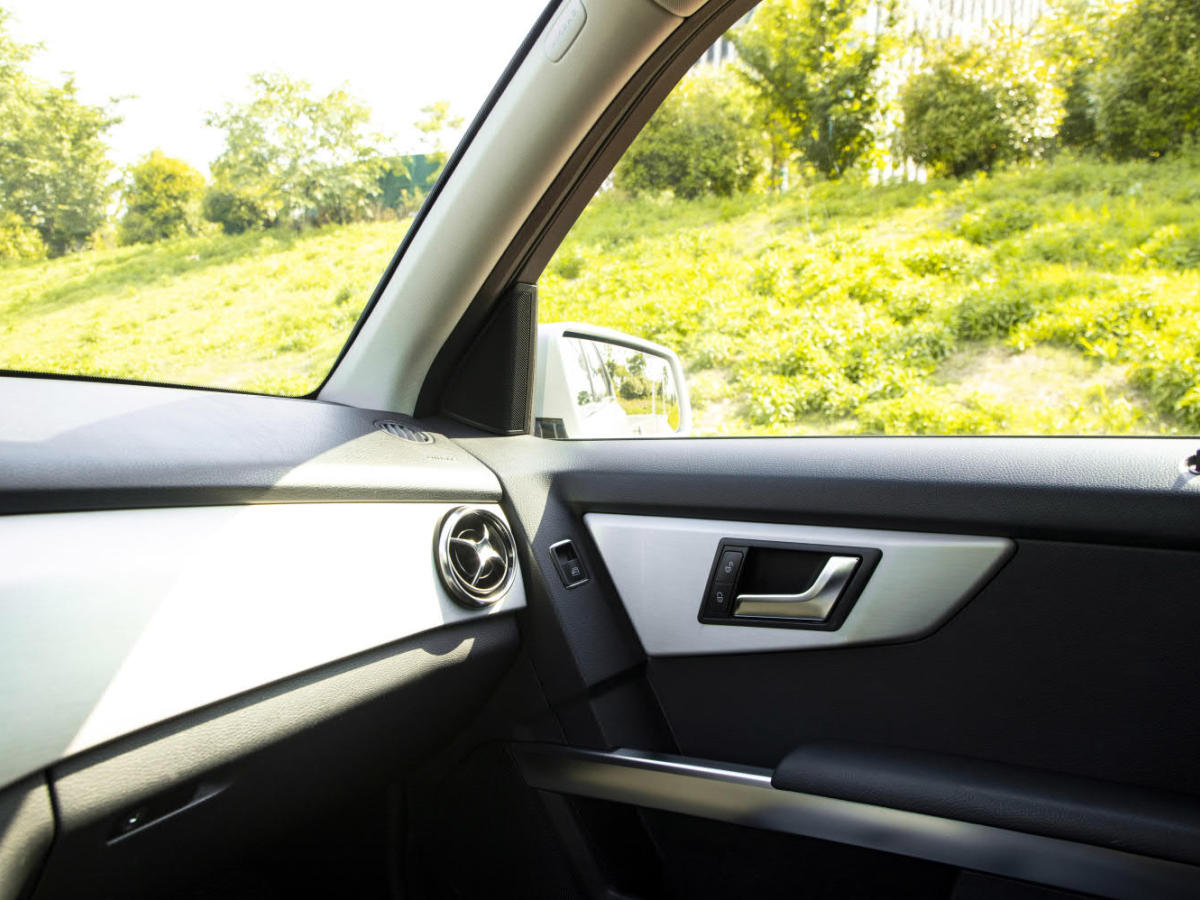 奔驰 奔驰GLK级  2012款 GLK 300 4MATIC 动感型图片
