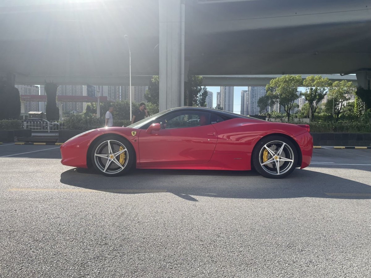 法拉利 458  2011款 4.5L Italia圖片