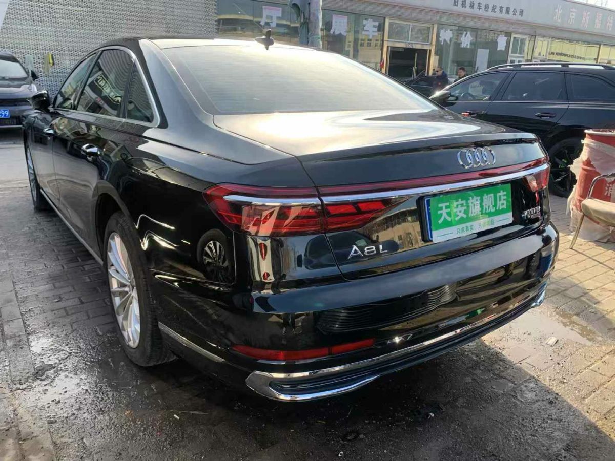 奧迪 奧迪A8  2023款 A8L 60 TFSI quattro圖片