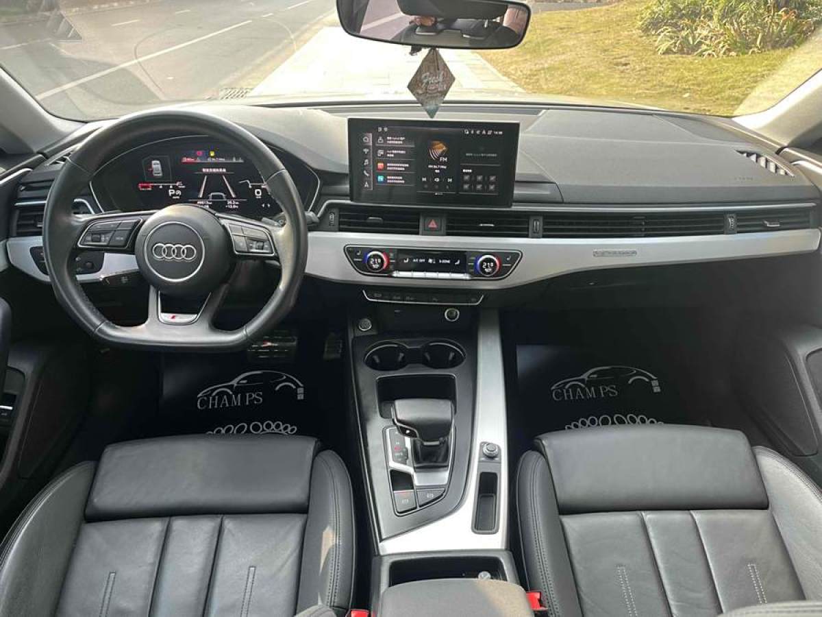 奧迪 奧迪A5  2024款 Sportback 40 TFSI quattro 豪華動感型圖片