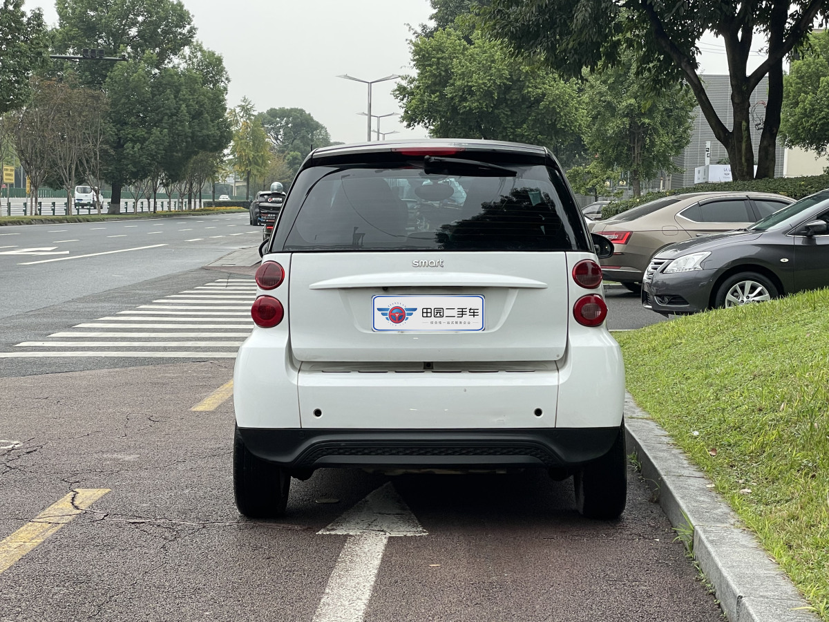 smart fortwo  2013款 1.0 MHD 新年特別版圖片