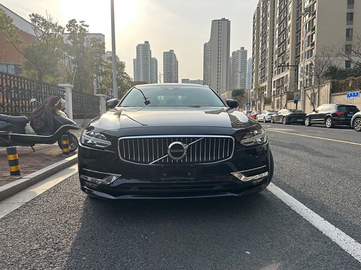 沃爾沃 S90  2019款 T5 智遠(yuǎn)版圖片