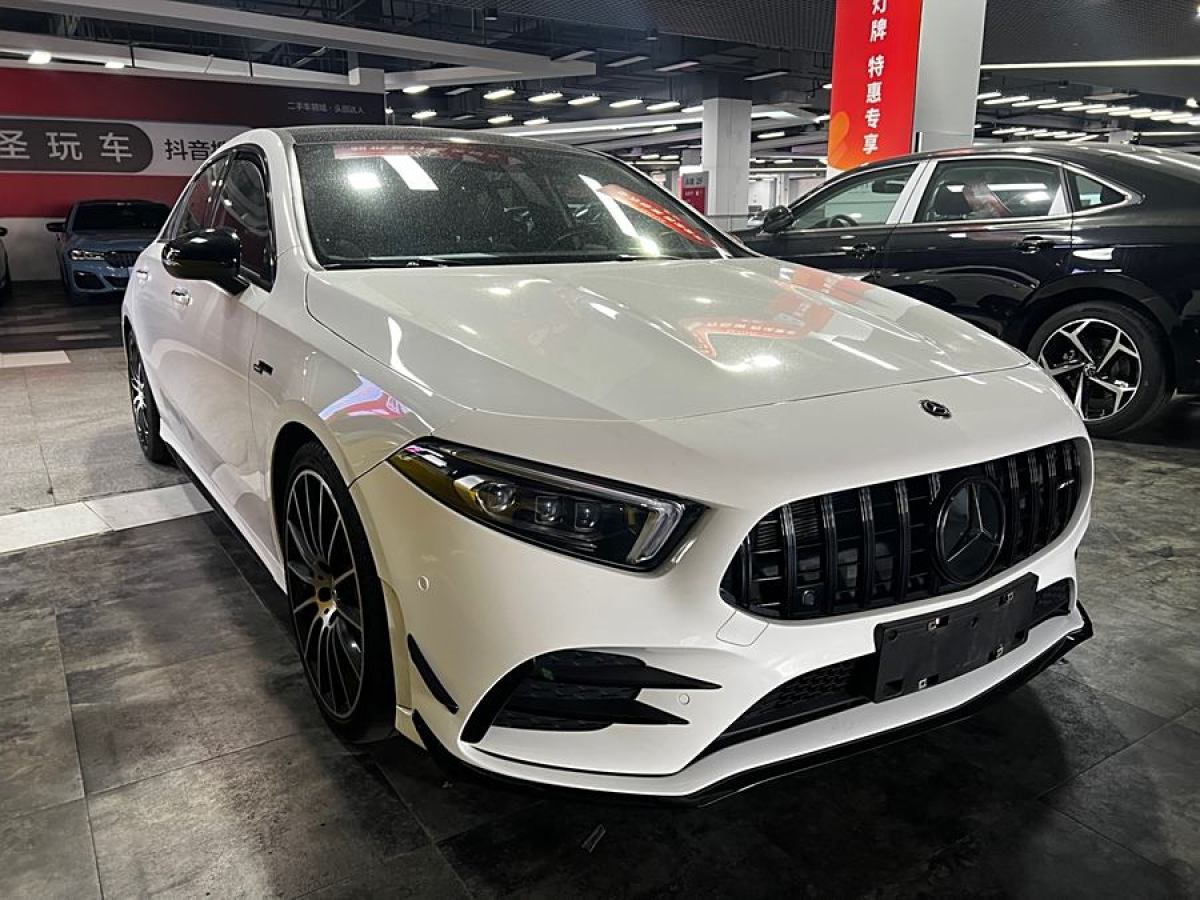 奔馳 奔馳A級(jí)AMG  2024款 改款 AMG A 35 4MATIC圖片