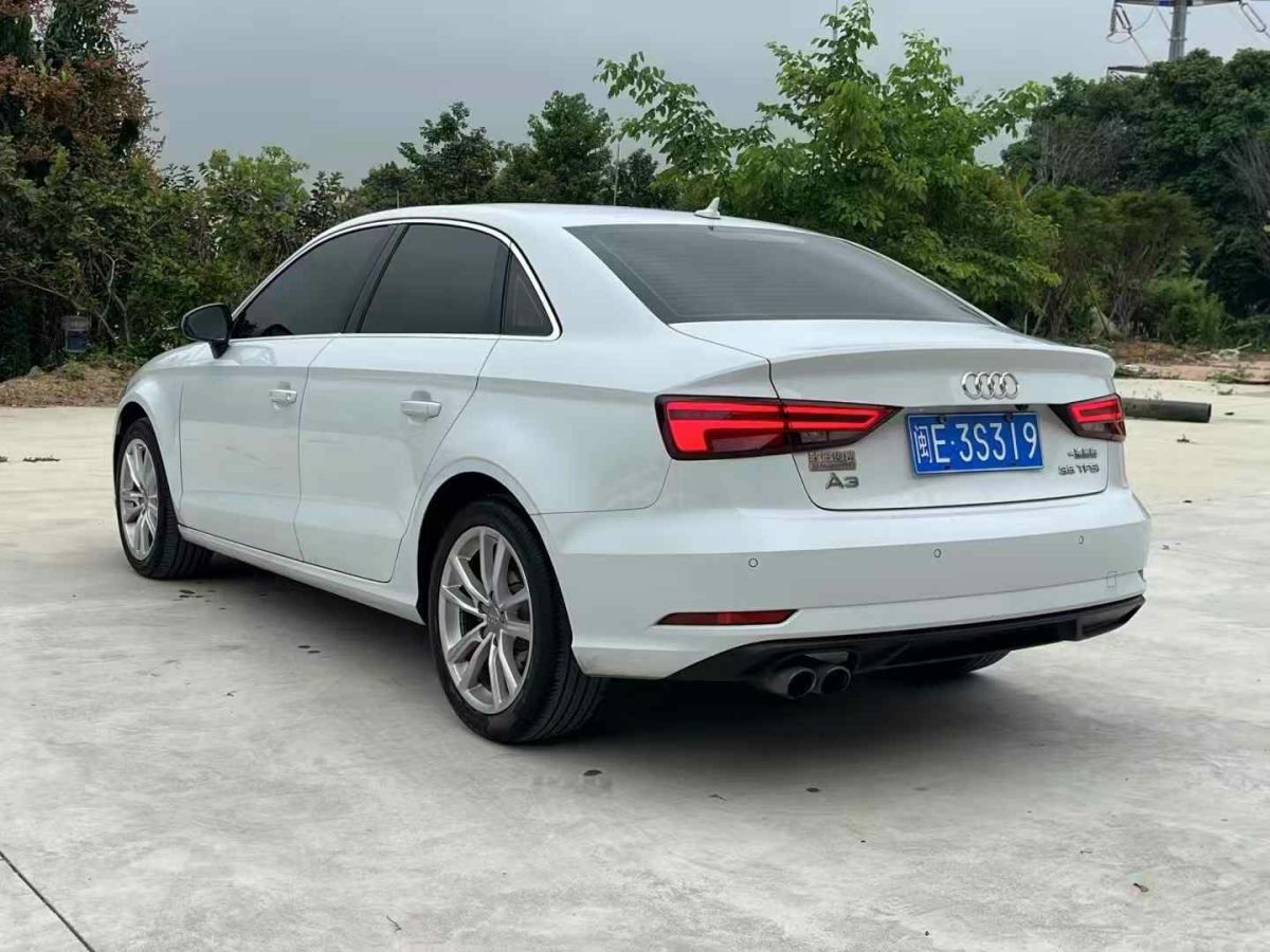 奧迪 奧迪A3  2018款 A3 1.4T 35TFSI Limousine時(shí)尚型圖片