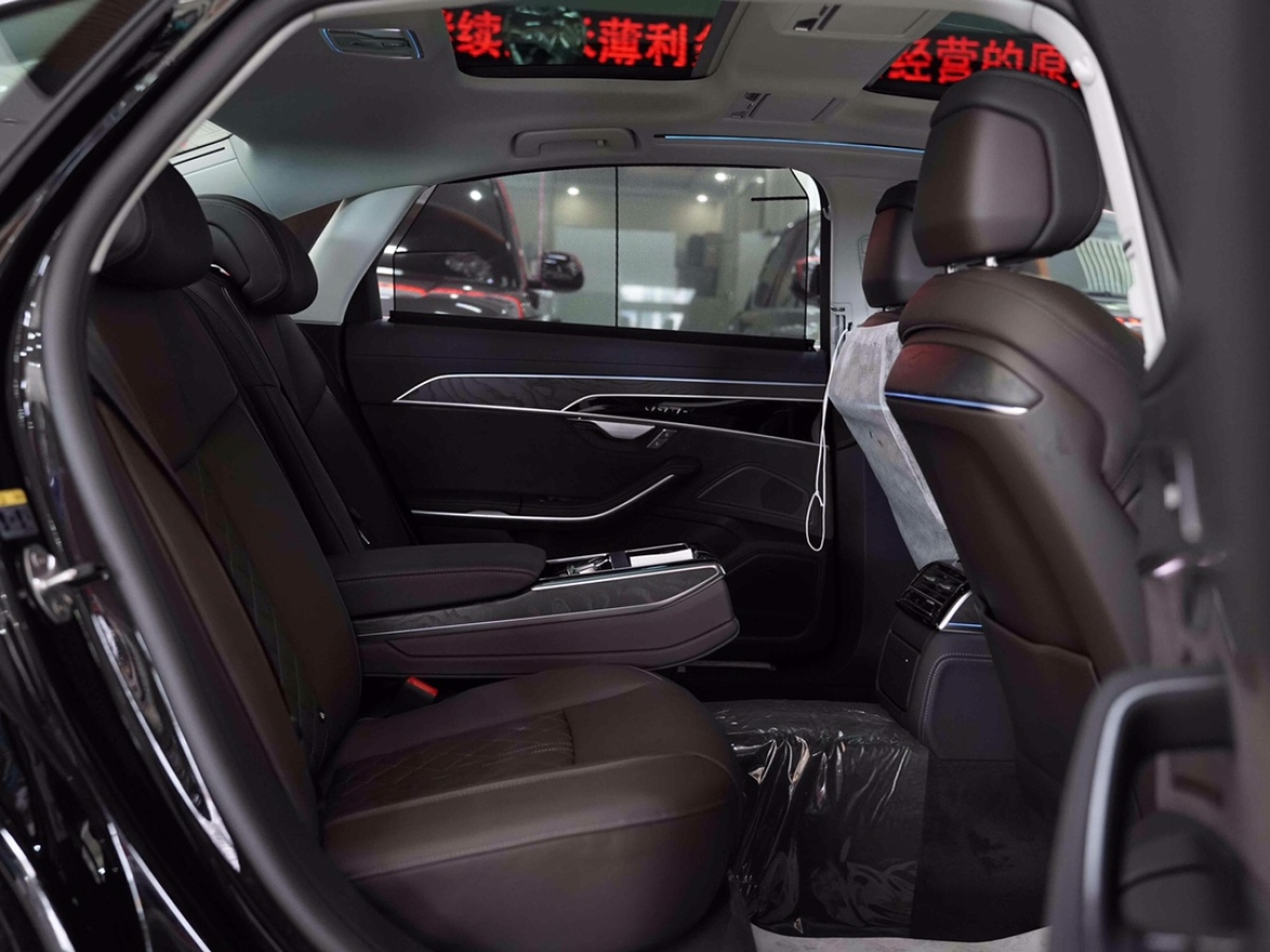 奥迪 奥迪A8  2024款 A8L 50 TFSI quattro 臻选型图片