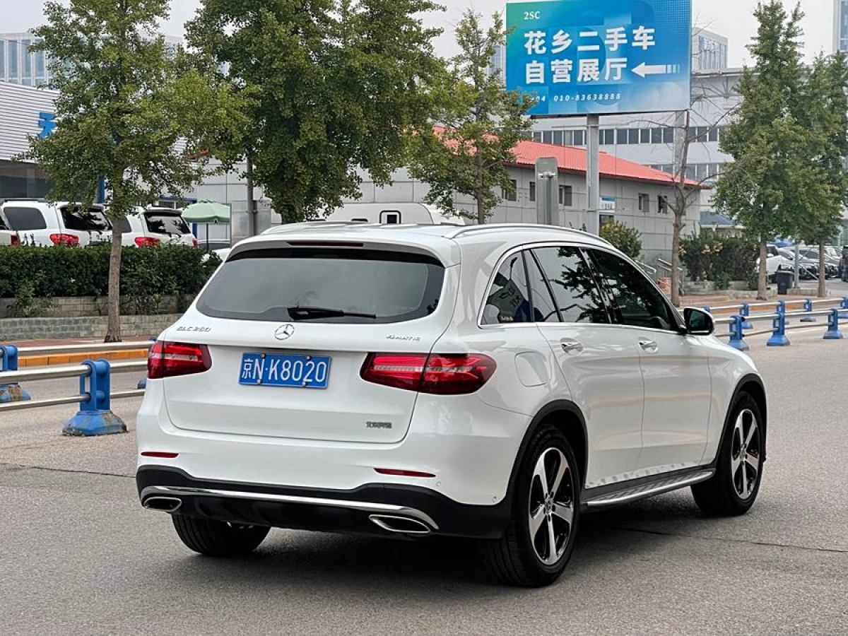 奔馳 奔馳GLC  2018款 改款 GLC 260 4MATIC 豪華型圖片