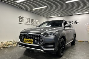 宋PLUS 比亚迪 1.5T 自动豪华型