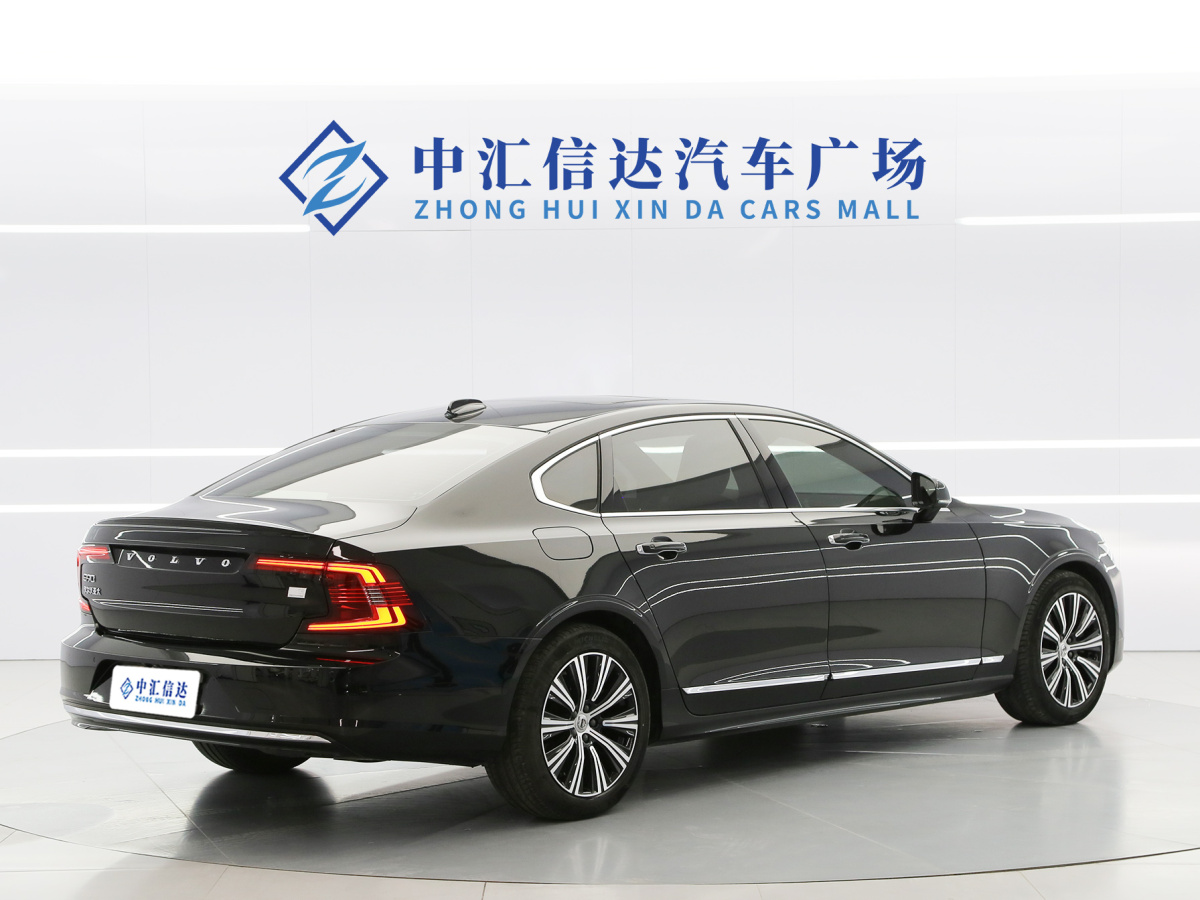 沃爾沃 S90新能源  2021款 T8 E驅(qū)混動(dòng) 智逸豪華版圖片