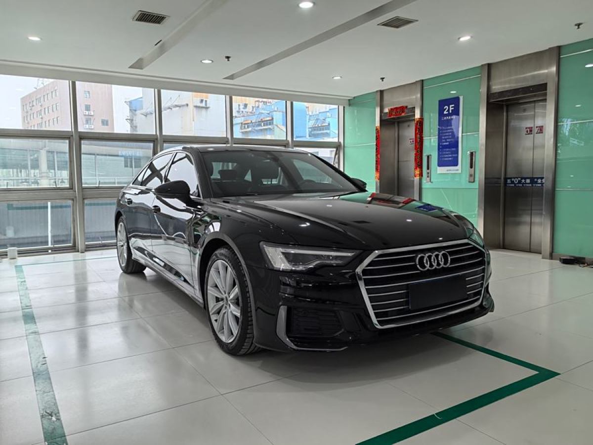 2021年12月奧迪 奧迪A6L  2021款 45 TFSI 臻選動感型