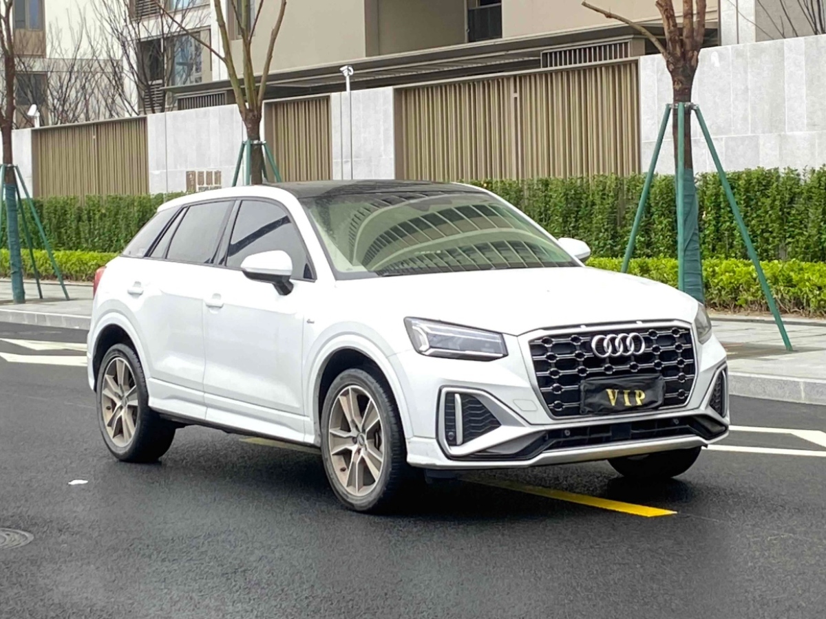 奧迪 奧迪Q2L  2022款 35 TFSI 時尚動感型圖片