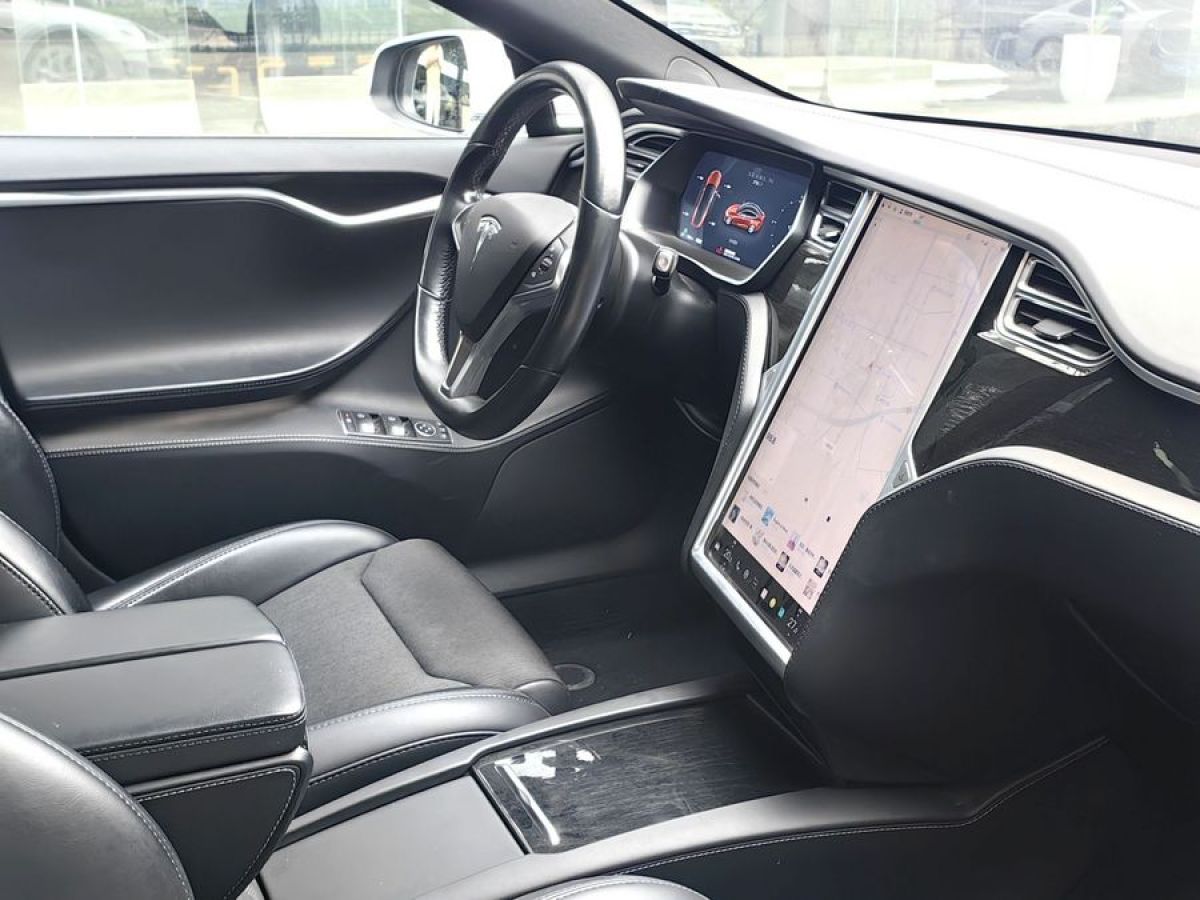 特斯拉 Model S  2017款 Model S 75D 标准续航版图片