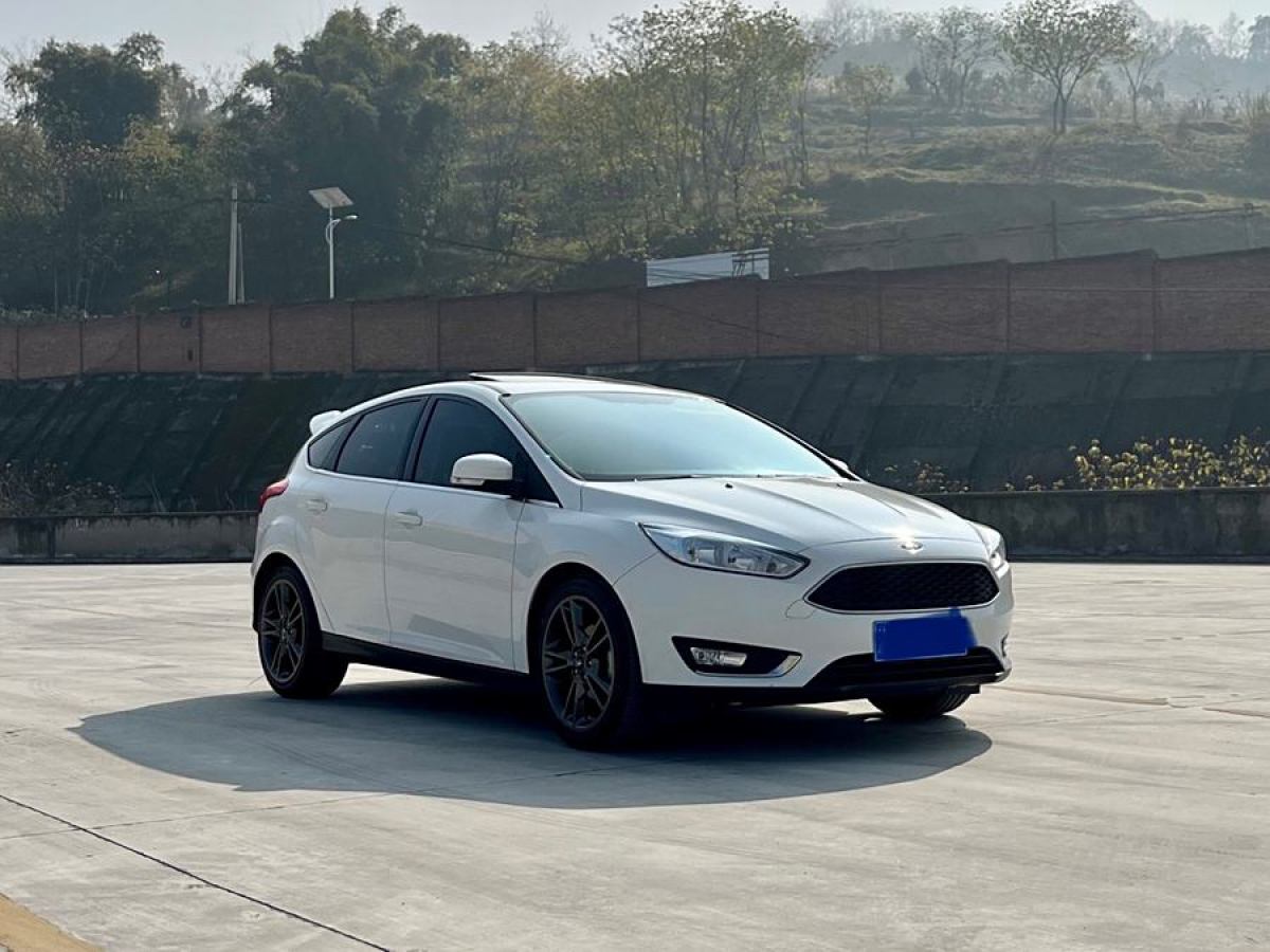 福特 ?？怂? 2018款 兩廂經(jīng)典 EcoBoost 180 自動(dòng)精英型圖片