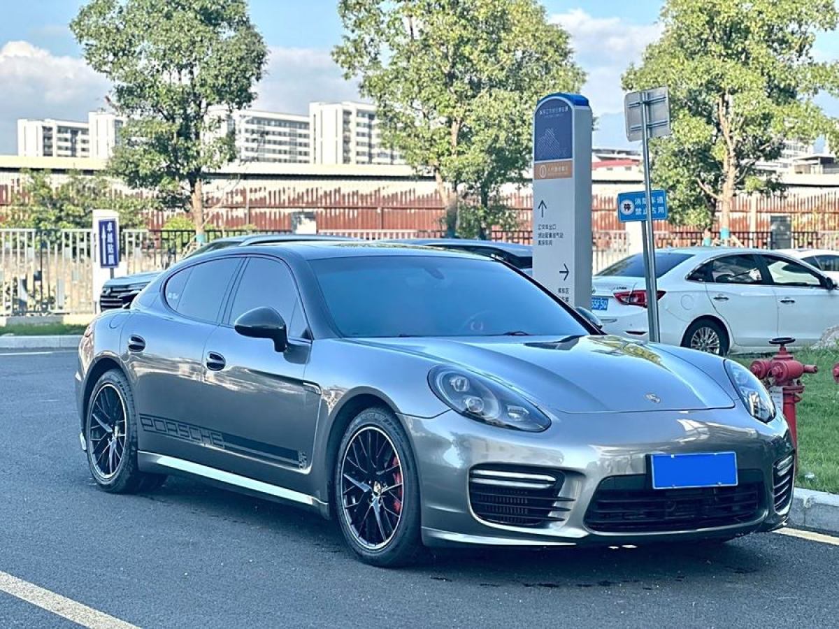 保時(shí)捷 Panamera  2010款 Panamera Turbo 4.8T圖片