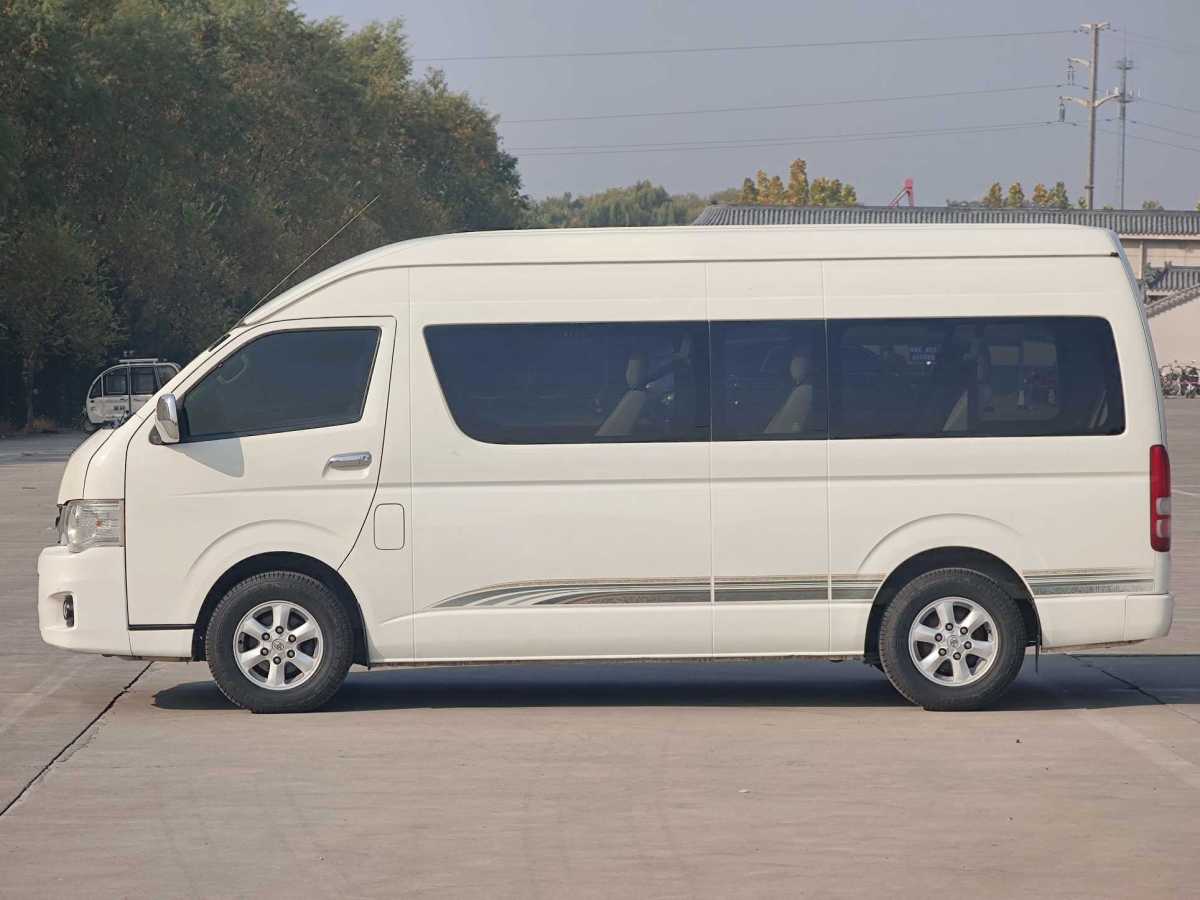 豐田 HIACE  2011款 2.7L自動(dòng)標(biāo)準(zhǔn)版13座圖片