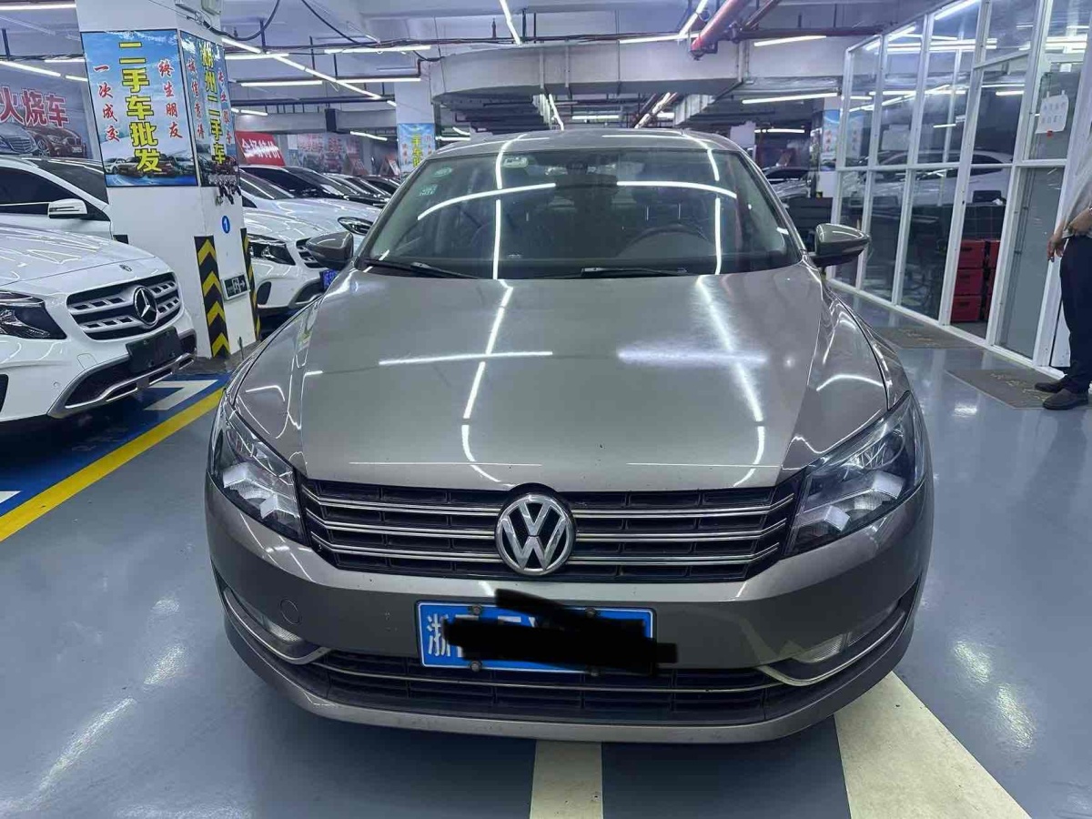 大眾 帕薩特  2013款 1.8TSI DSG御尊版圖片