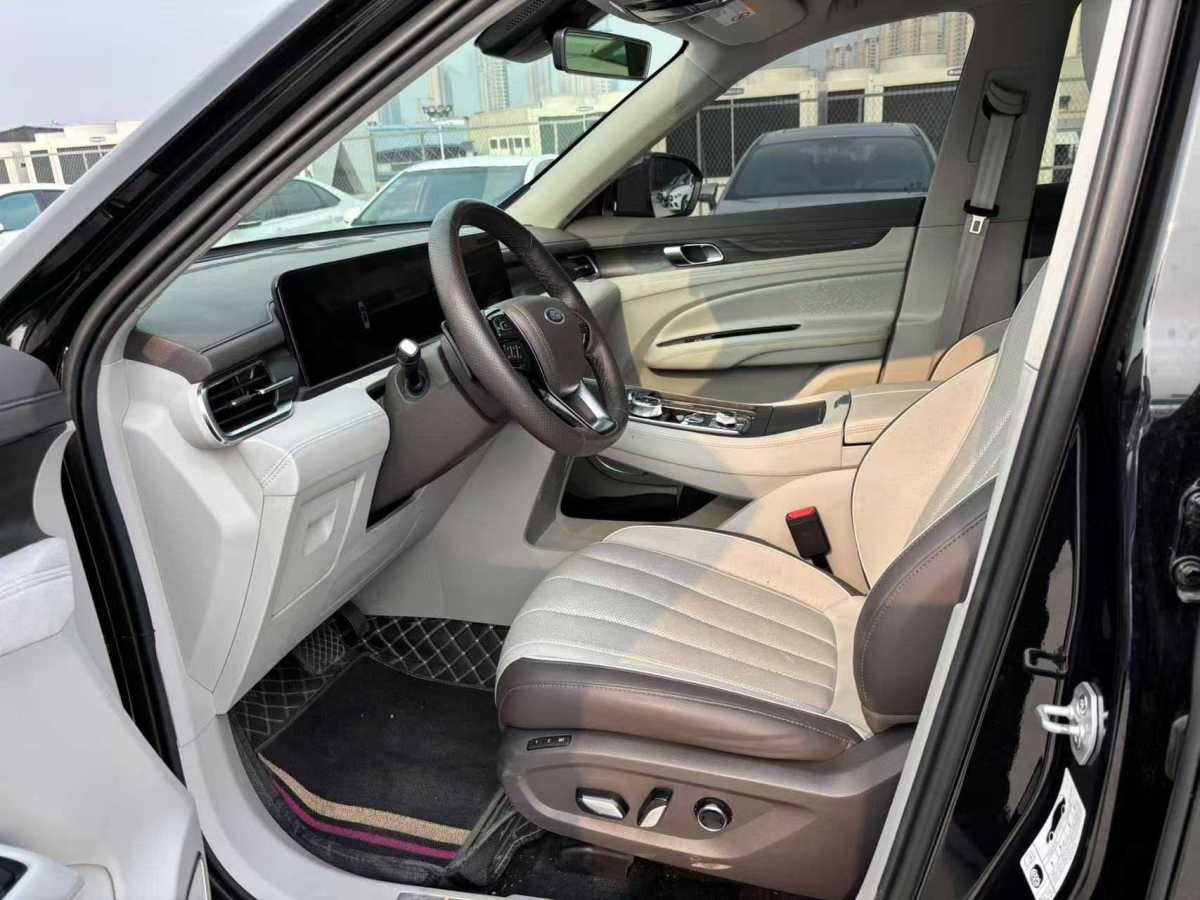 福特 領(lǐng)裕  2023款 EcoBoost 225 尊領(lǐng)型PLUS 7座（2/2/3）圖片