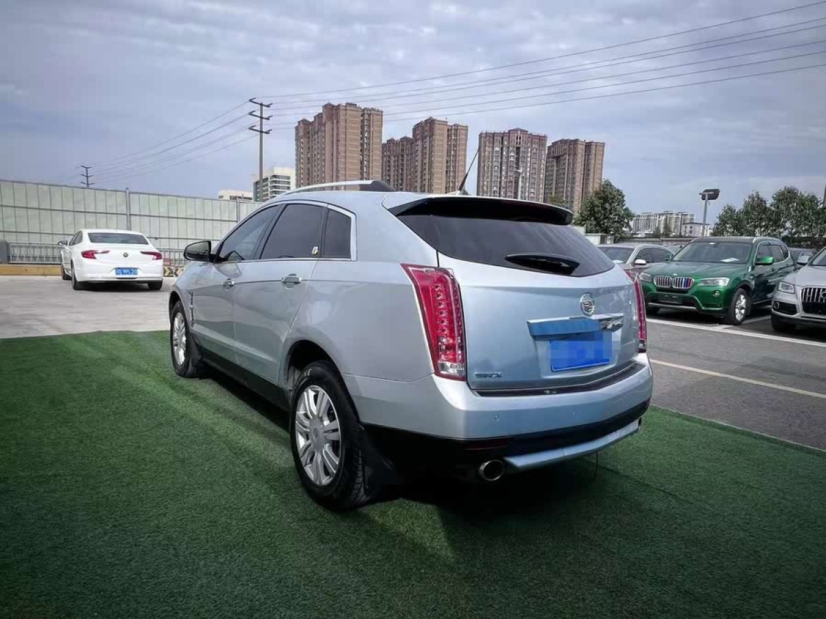 凱迪拉克 SRX  2012款 3.0L 豪華型圖片