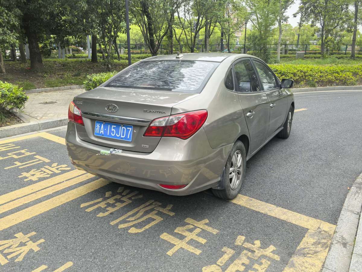 現(xiàn)代 伊蘭特  2011款 1.6L 舒適型圖片