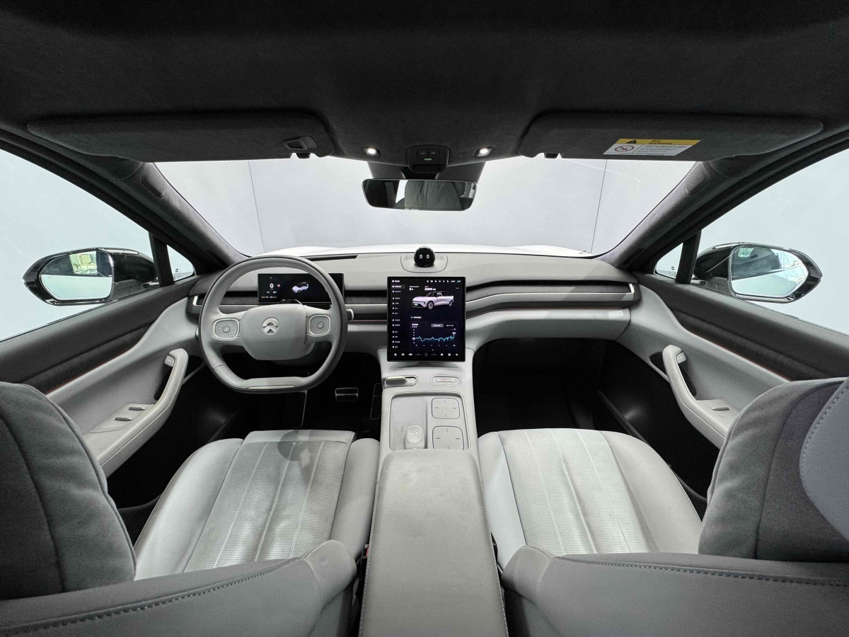蔚來(lái) ES8  2024款 75kWh 行政版圖片