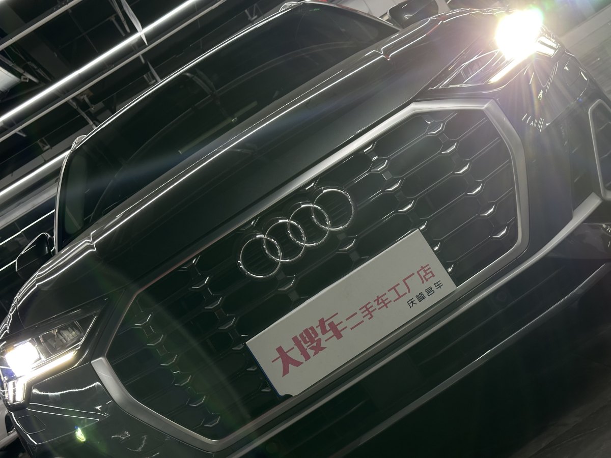 奧迪 奧迪Q3  2024款 35 TFSI 時(shí)尚動(dòng)感型圖片