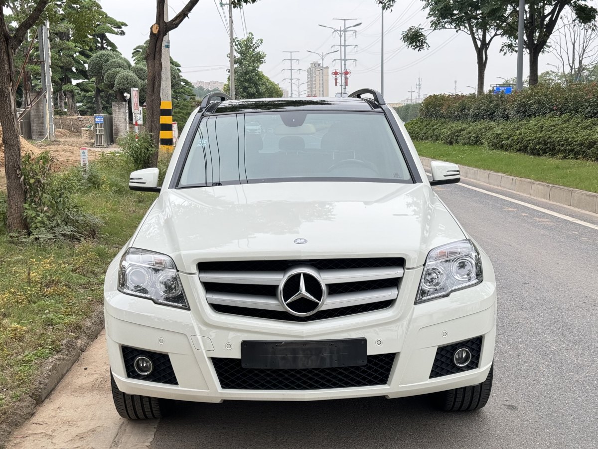 奔馳 奔馳GLK級  2011款 GLK 300 4MATIC 時(shí)尚型圖片