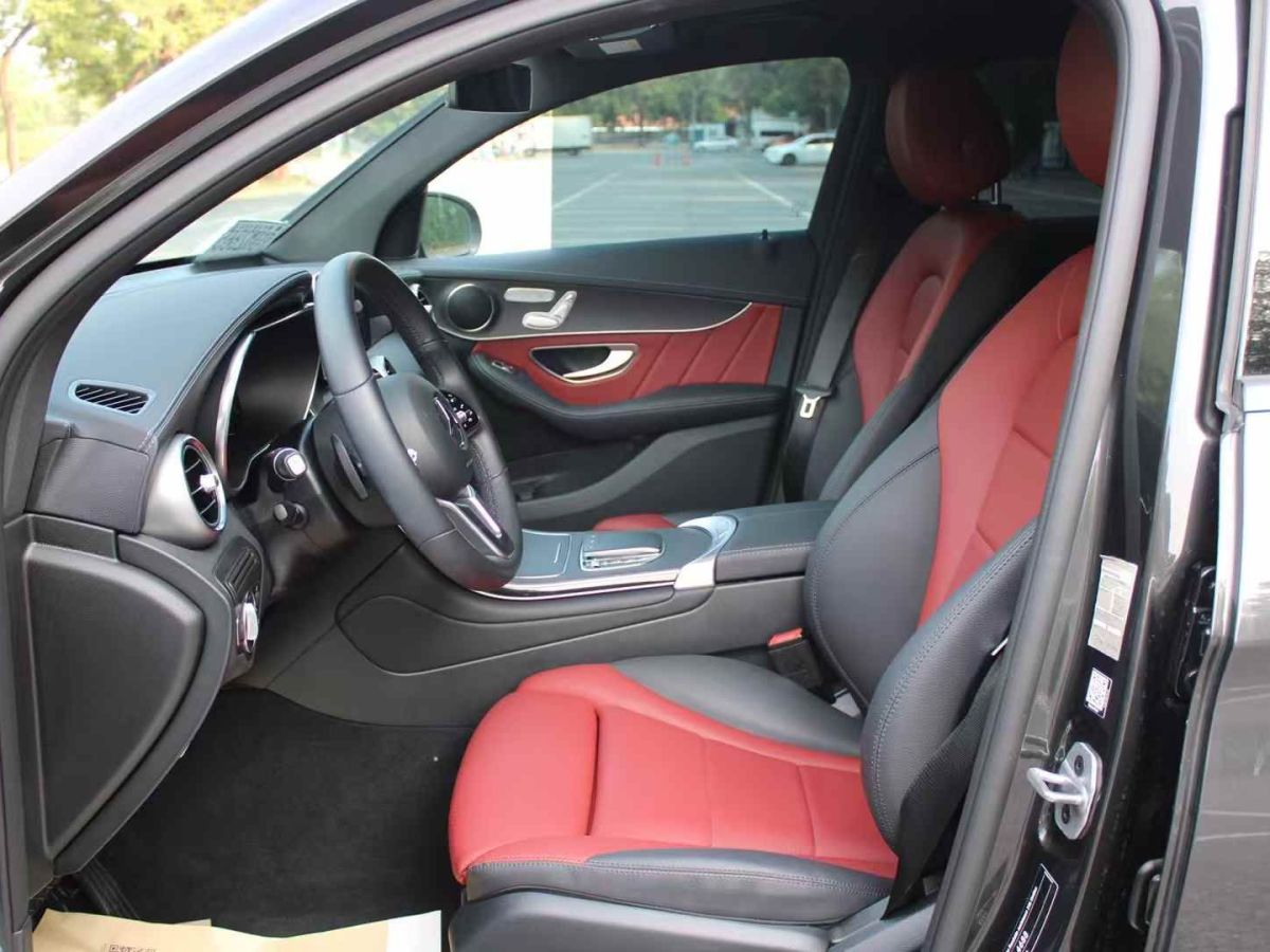 奔馳 奔馳GLC  2022款 GLC 300 4MATIC 轎跑SUV圖片