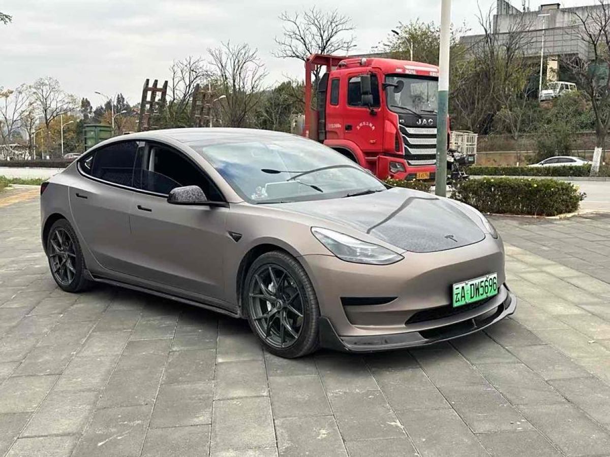 特斯拉 Model Y  2022款 改款 后輪驅(qū)動版圖片