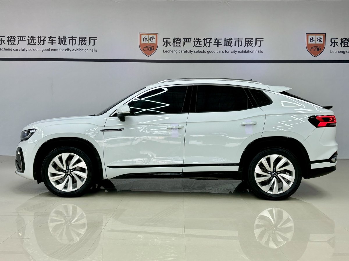 大眾 探岳X  2020款 330TSI 兩驅(qū)尊貴智聯(lián)版圖片