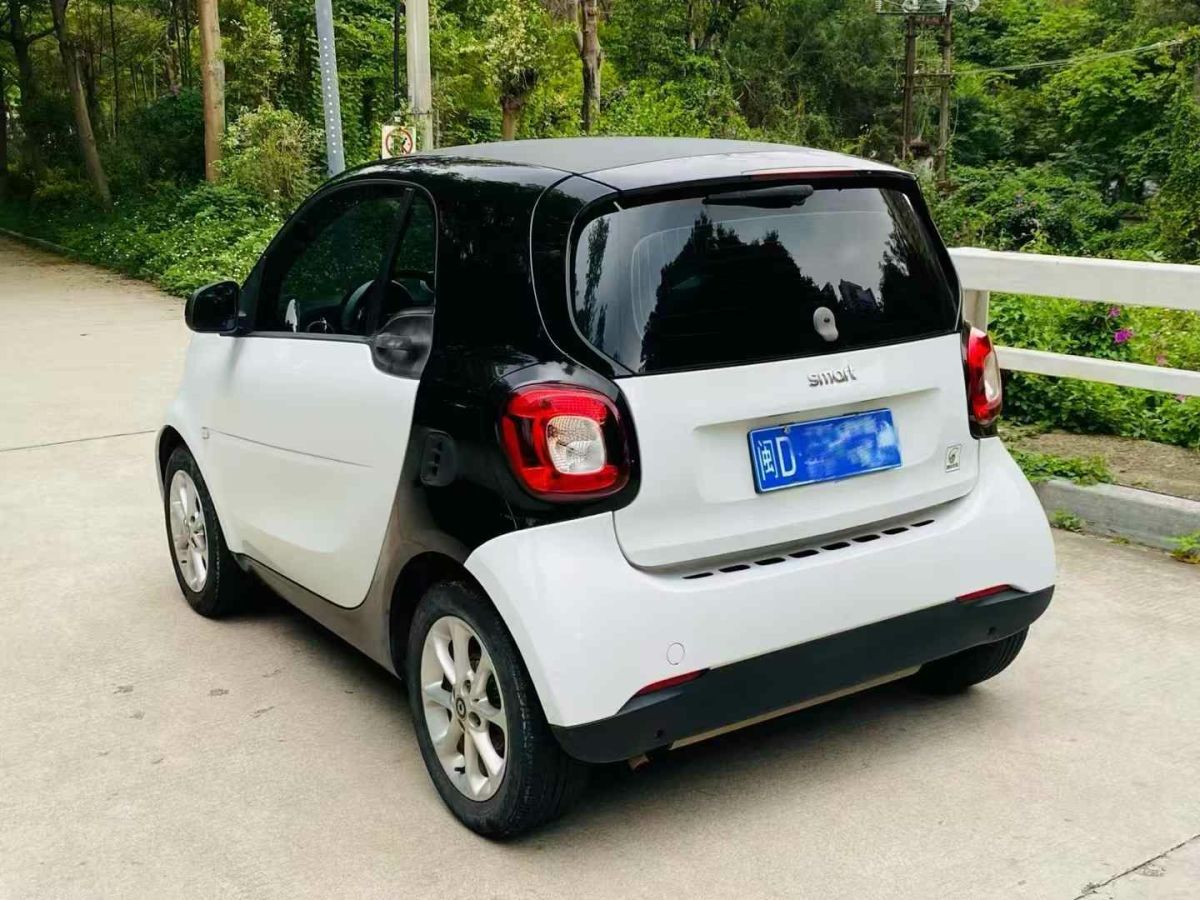 smart fortwo  2016款 1.0L 52千瓦敞篷激情版圖片