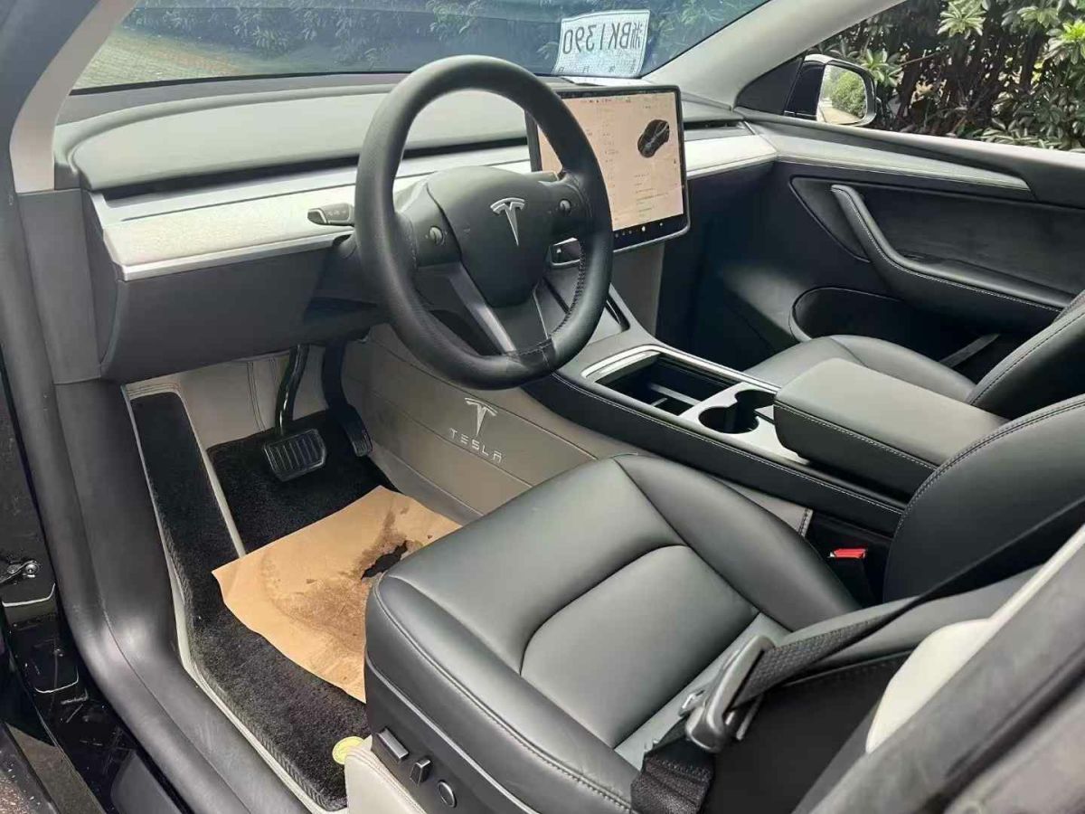 特斯拉 Model S  2023款 三電機全輪驅(qū)動 Plaid版圖片