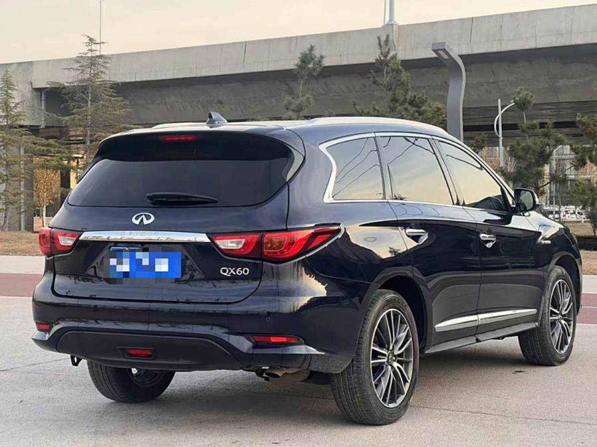 英菲尼迪 QX60  2020款 2.5 S/C Hybrid 兩驅(qū)卓越版 國VI圖片