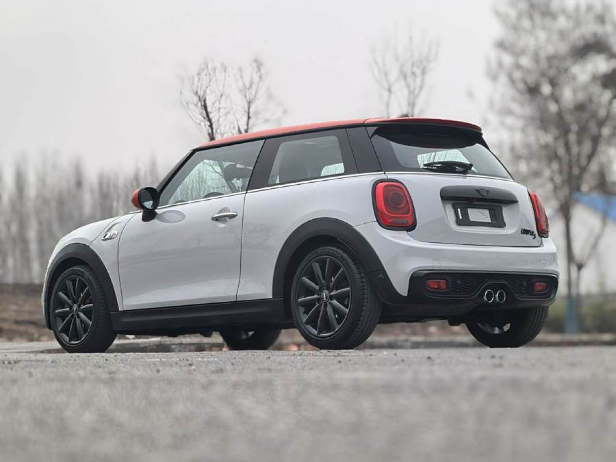 MINI CLUBMAN  2016款 改款 2.0T COOPER S圖片