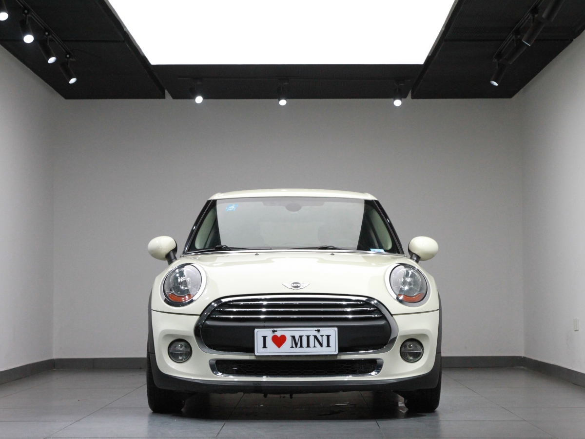 MINI MINI  2016款 1.2T ONE 五門版圖片