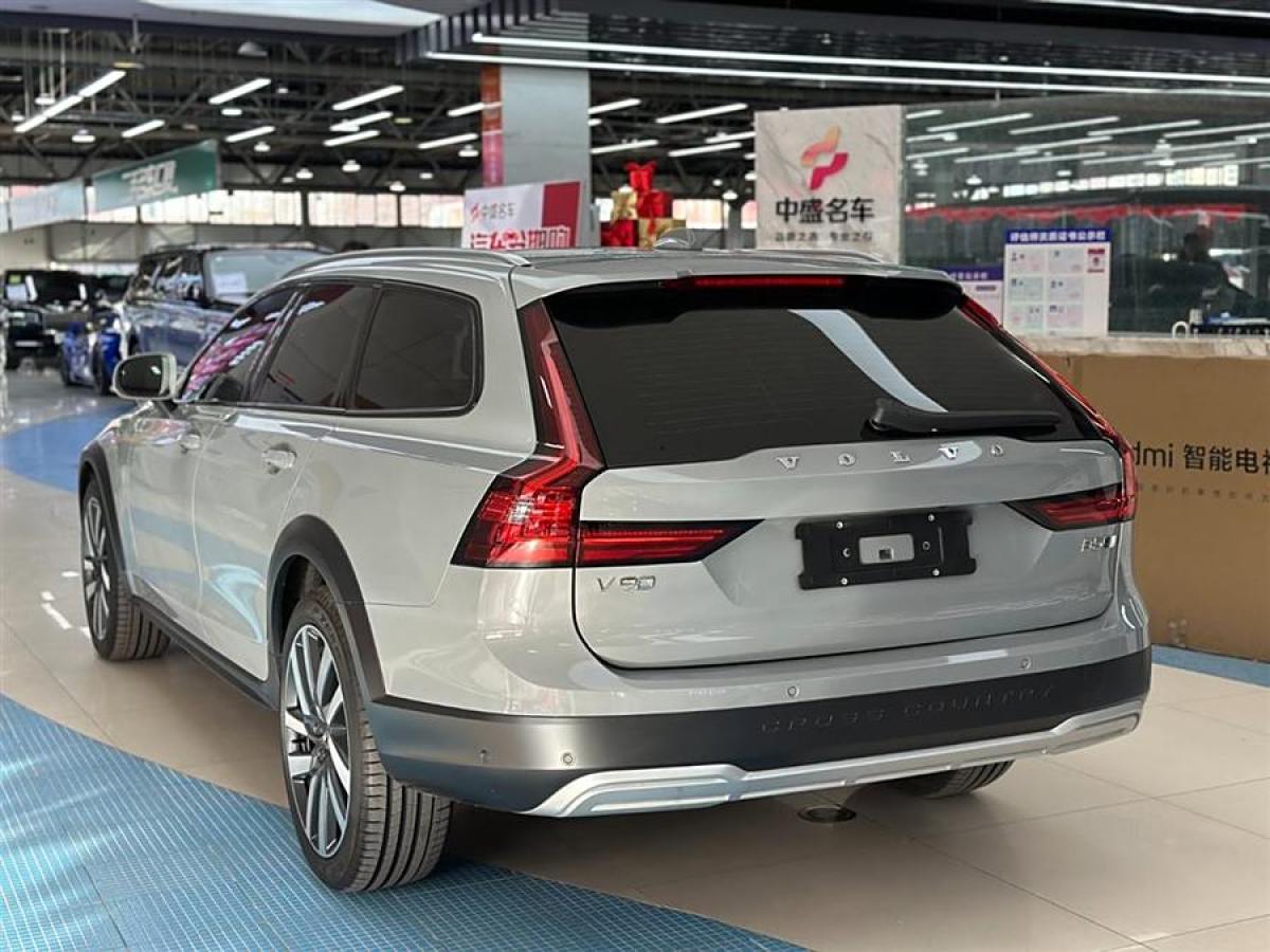 沃爾沃 V90  2024款 Cross Country B5 AWD 智尊版圖片