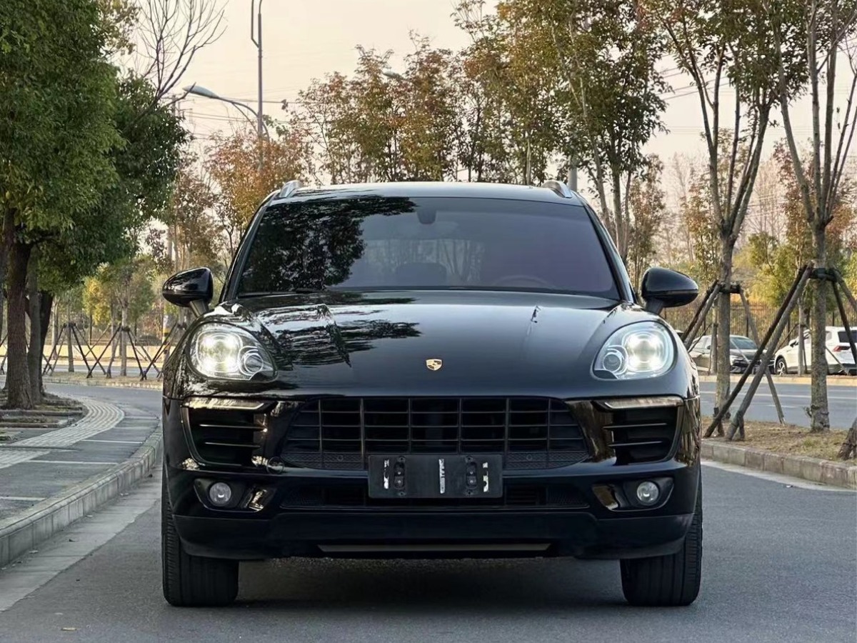 保時(shí)捷 Macan  2014款 Macan 2.0T圖片