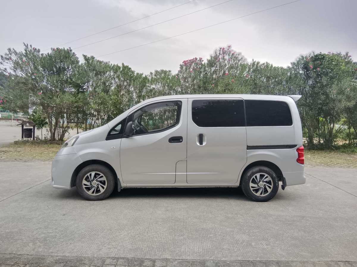 2016年6月日產 NV200  2016款 改款 1.6L CVT豪華型