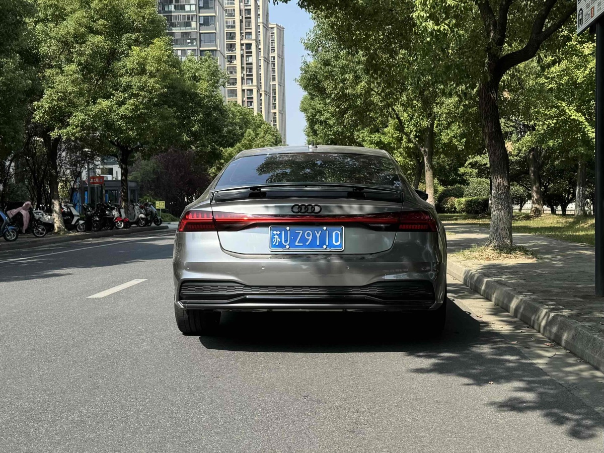 奥迪 奥迪A7  2023款 45 TFSI 臻选型图片