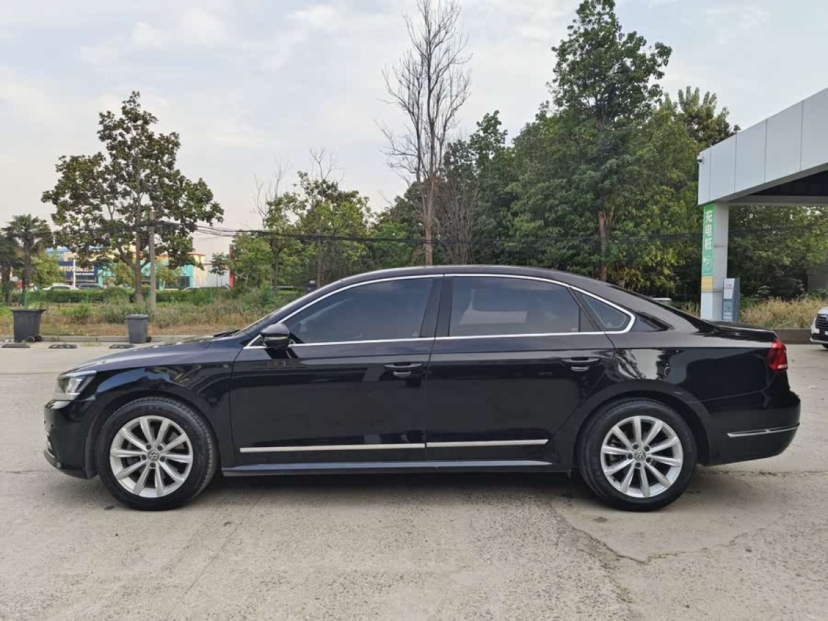 大眾 帕薩特  2017款 330TSI DSG尊榮版圖片