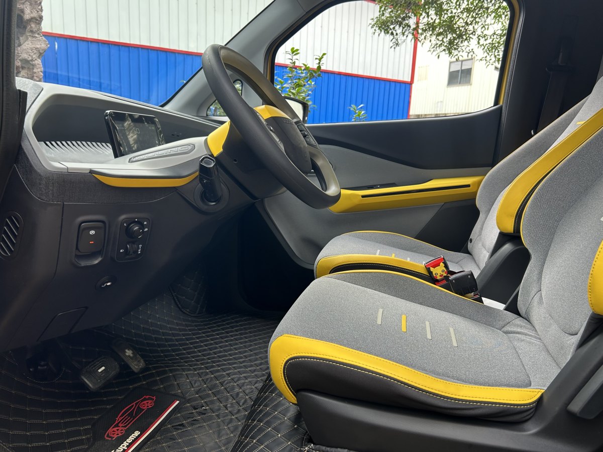 五菱 五菱NanoEV  2021款 熱愛款圖片