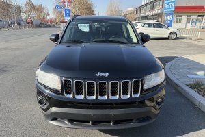 指南者 Jeep 2.4L 四驅(qū)豪華版