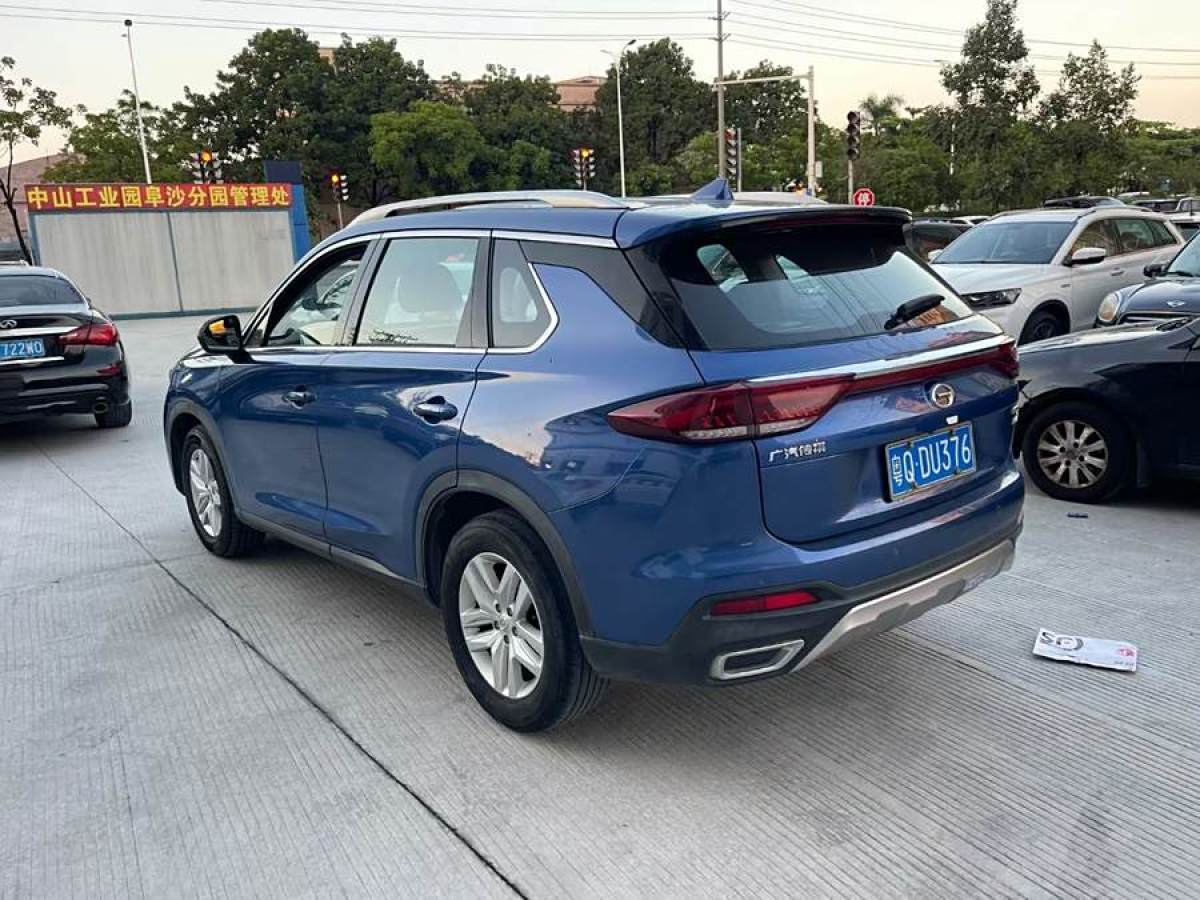 廣汽傳祺 GS5  2019款 270T 自動(dòng)精英版圖片