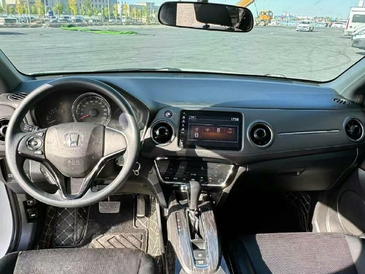 本田 CR-V  2020款 240TURBO CVT兩驅(qū)都市版圖片