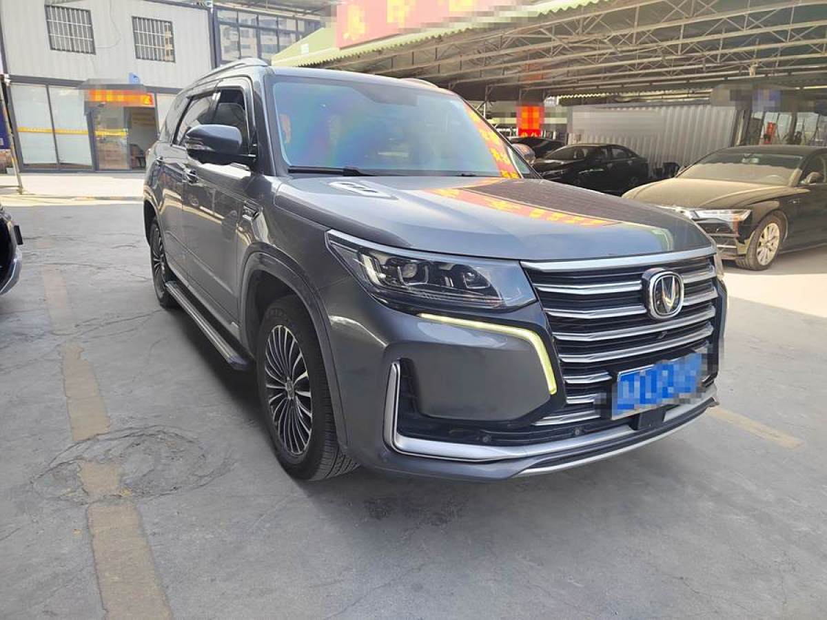 長(zhǎng)安 CS95  2019款 2.0T 兩驅(qū)豪華型圖片