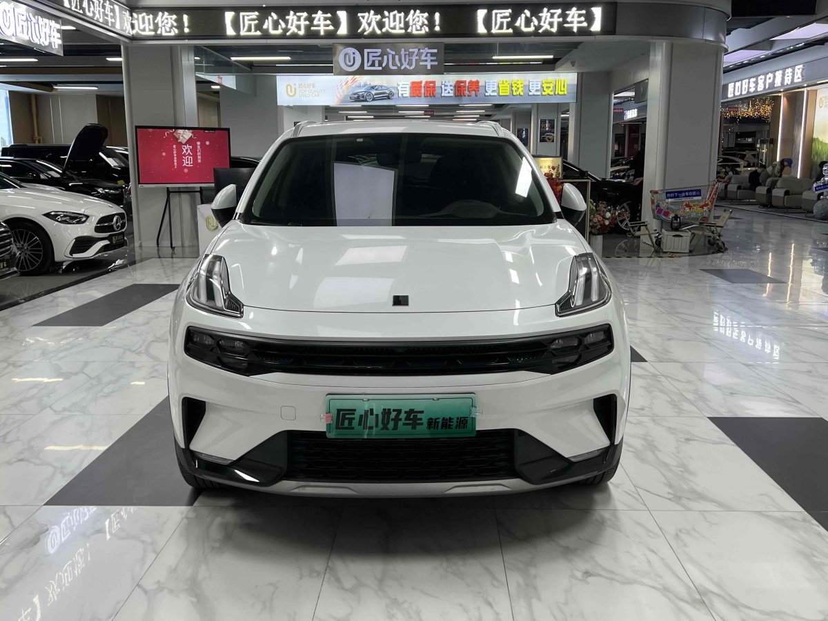 領(lǐng)克 領(lǐng)克06新能源  2022款 PHEV 84KM續(xù)航版 Pro圖片