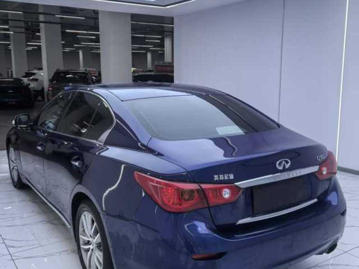 英菲尼迪 Q50L  2018款  2.0T 逸享版 國(guó)VI圖片